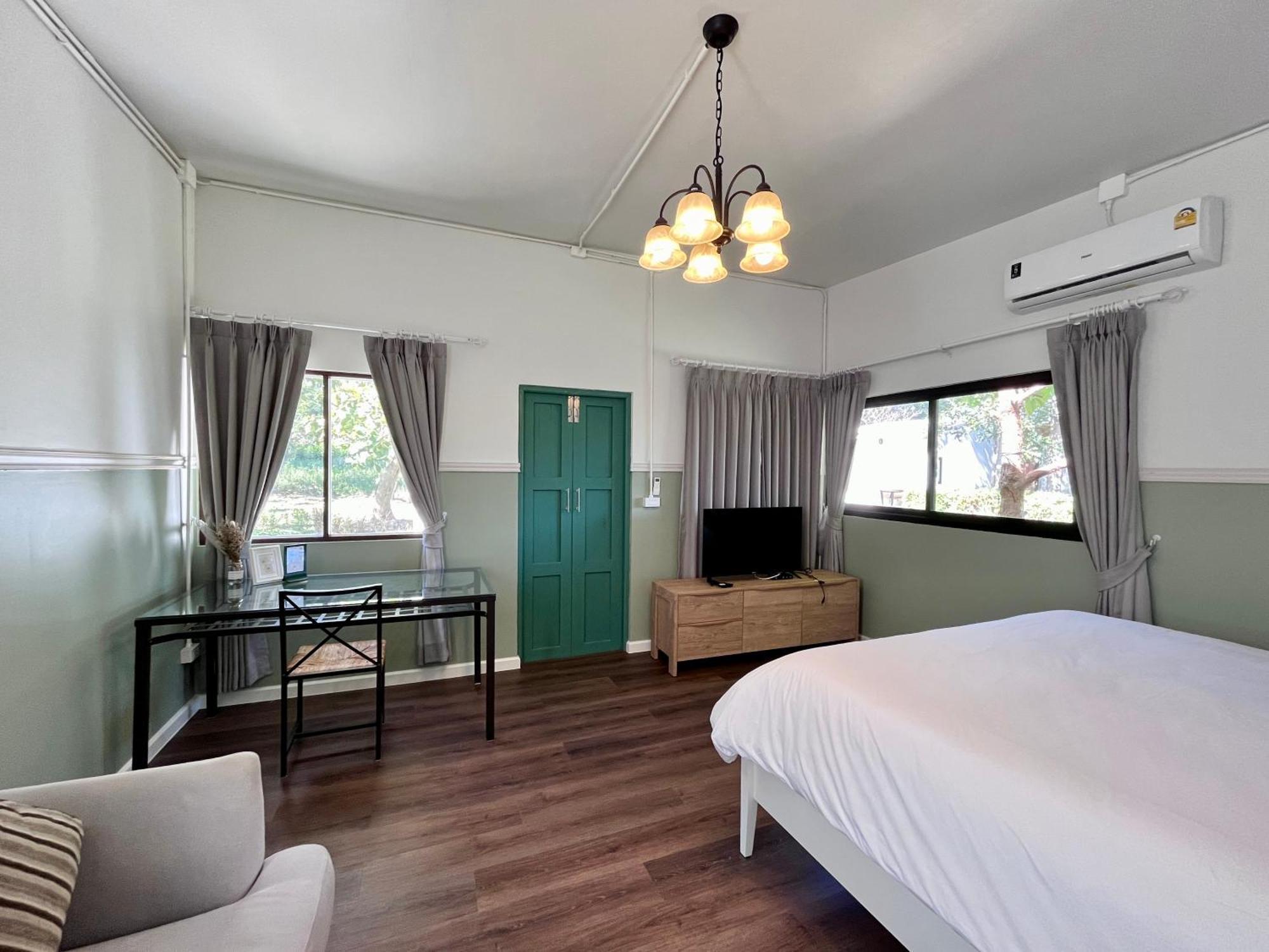 Hotel Tubtao Sleepy Hill Pong Talong Habitación foto
